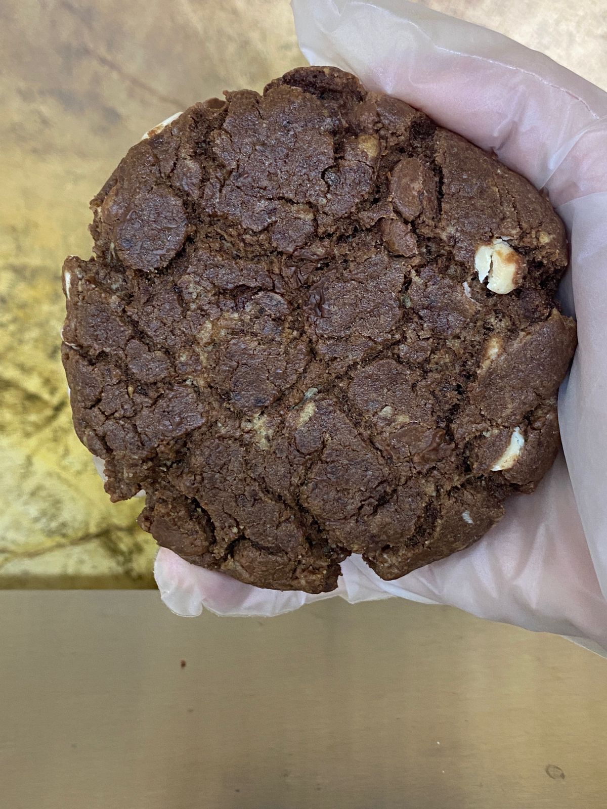 Cookie Total Black.jpg